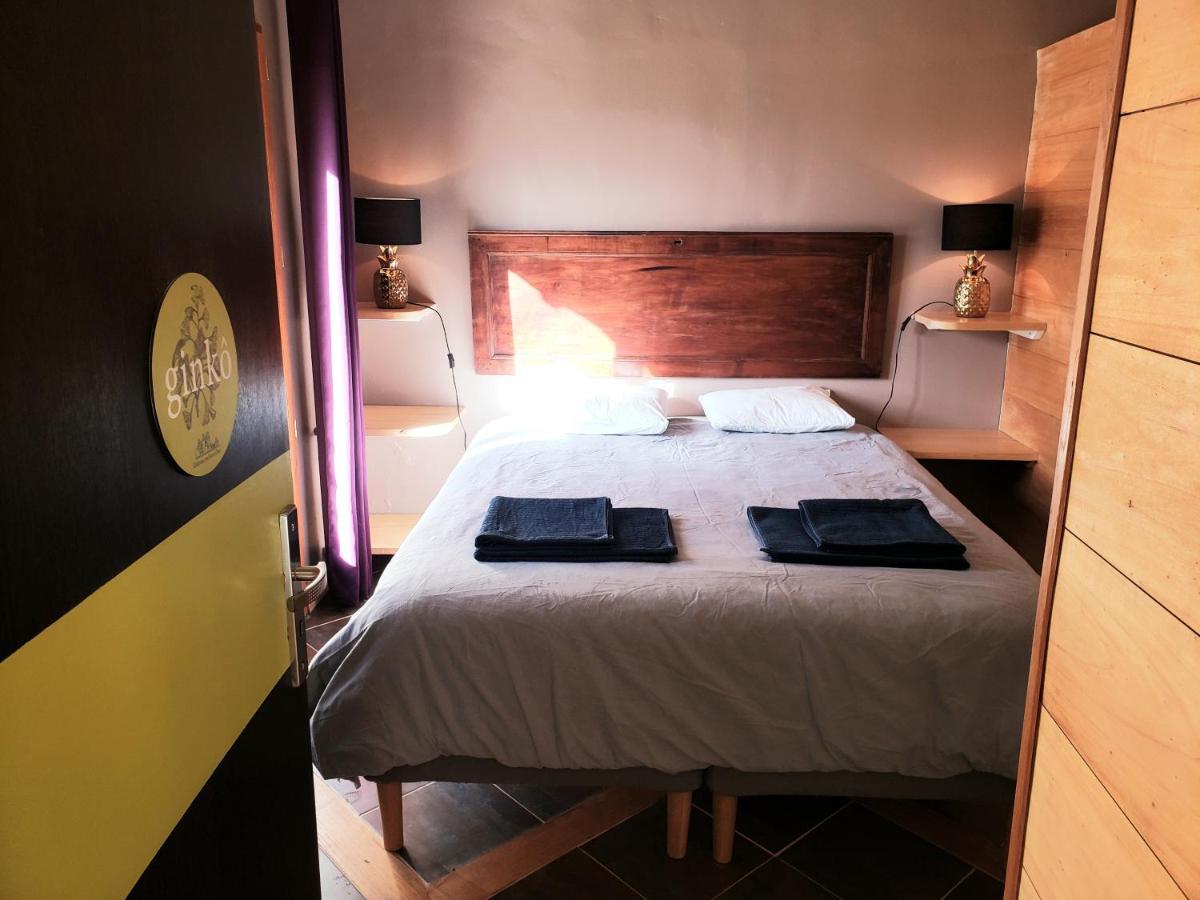 Chateau De Saint Dau Holiday home Figeac
