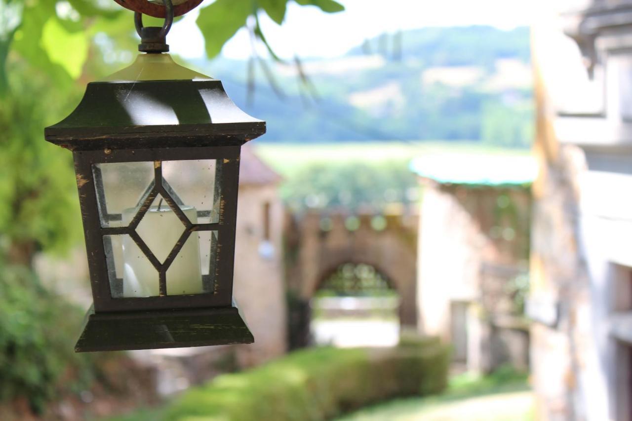 Chateau De Saint Dau Holiday home